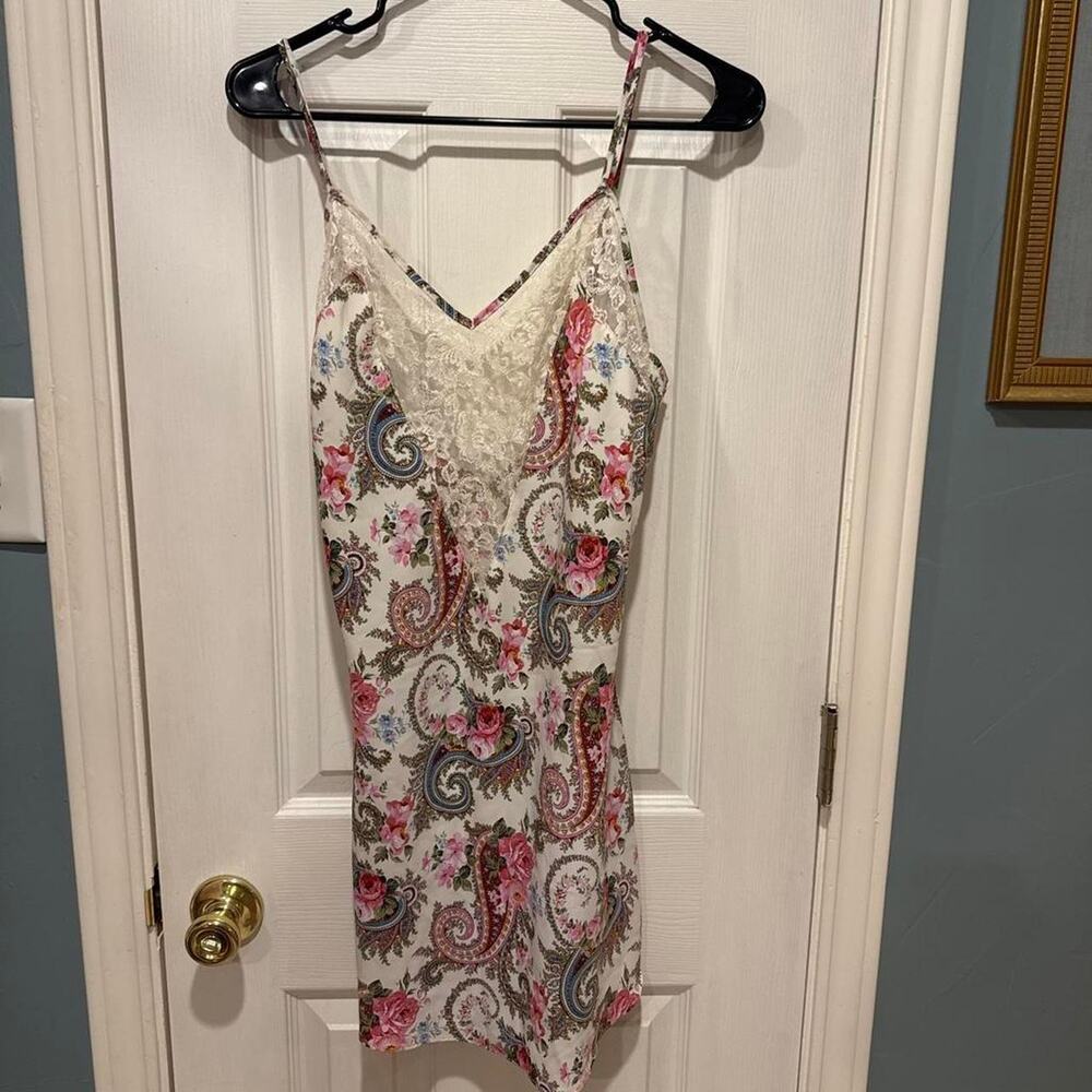 Victorias secret white floral